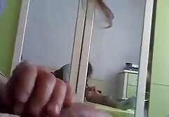 子猫赤毛は彼女の猫に巨大なstraponを挿入します セックス 動画 女 同士