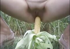 クローズアップ金髪ショー不貞の妻を持った夫L.森の中で 女 動画 sex
